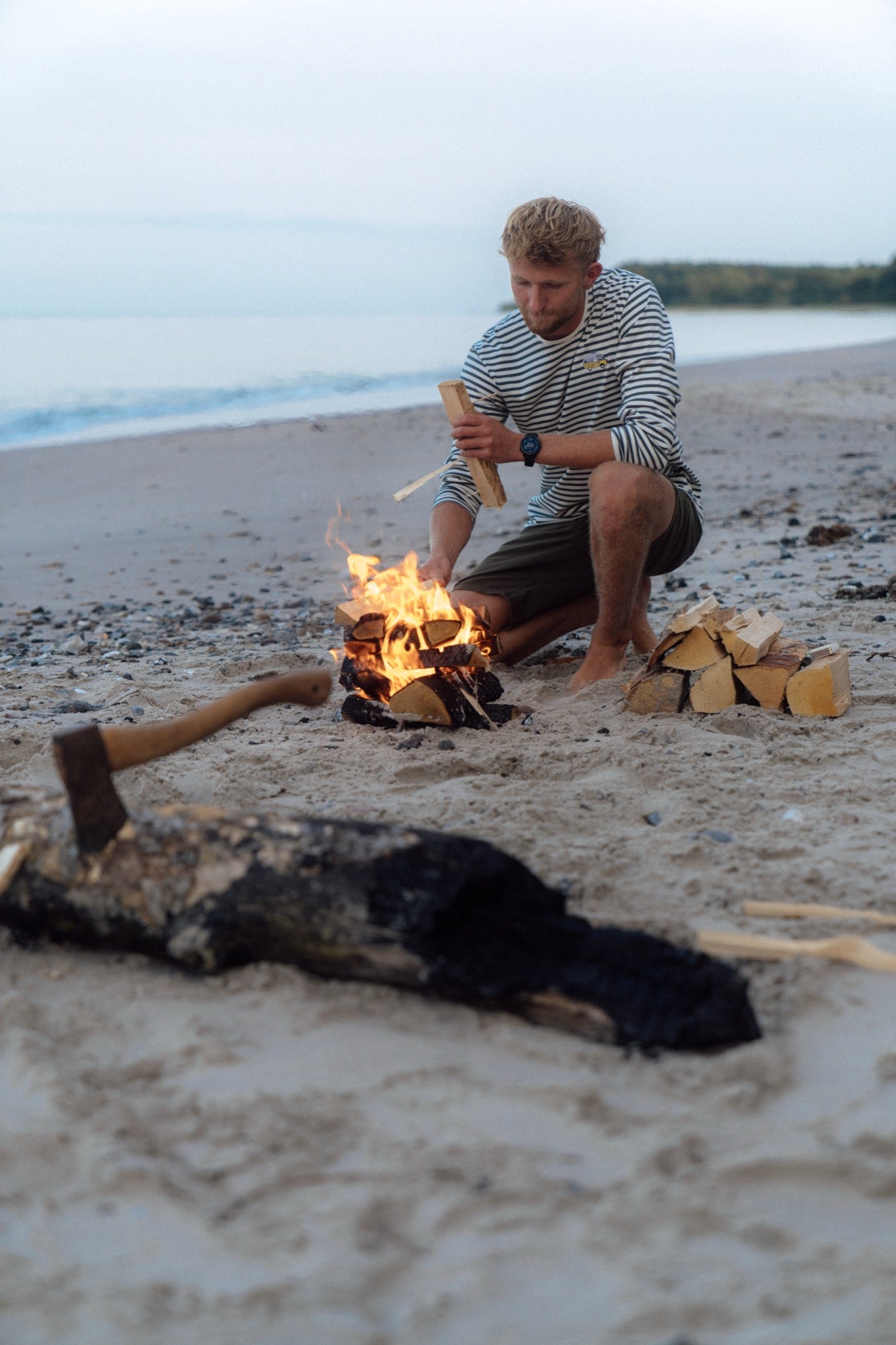 Ahoy! Mini Sun Camper T-shirt (Urban Chic/Star White)