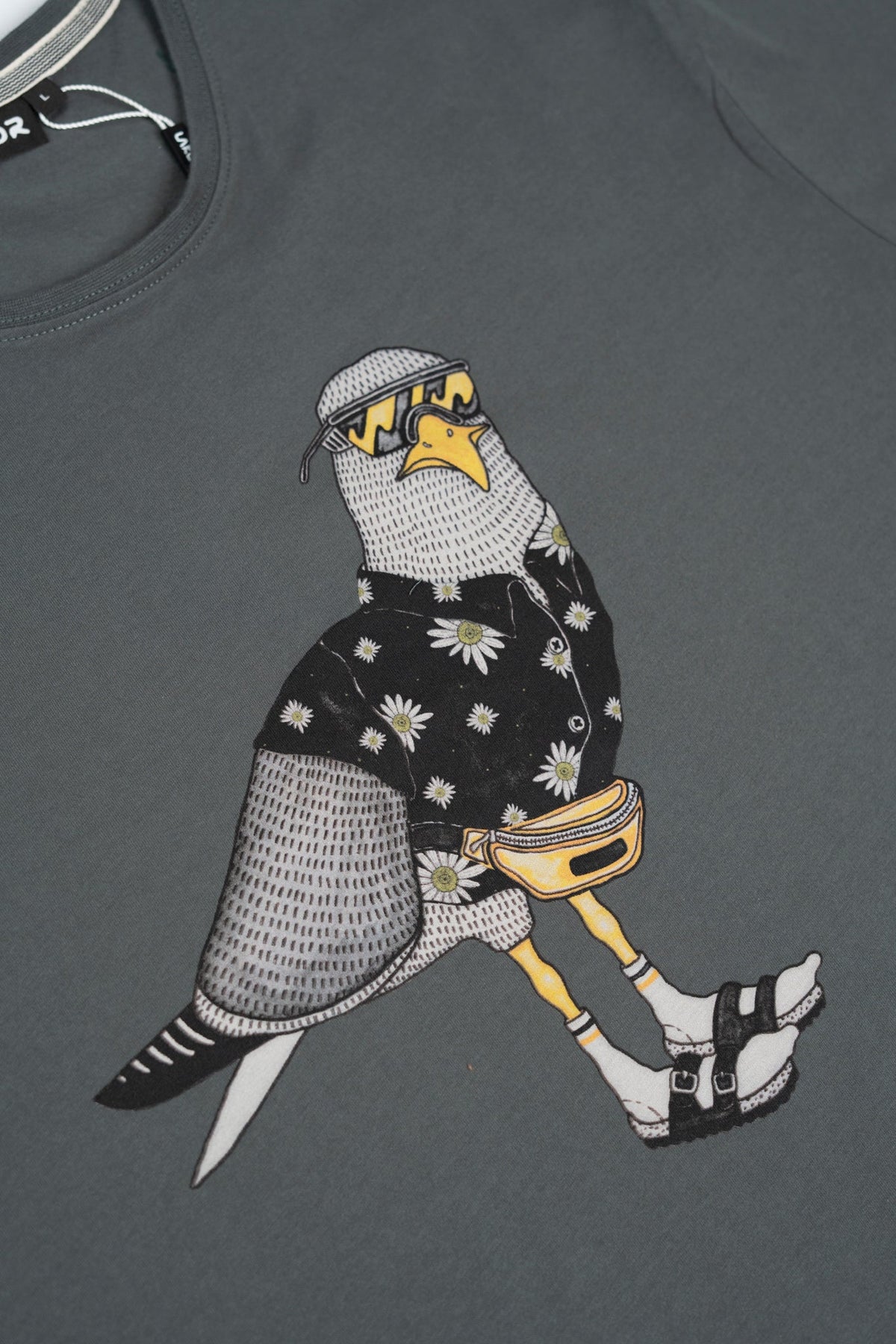 LAKOR Sightseer Seagull T-shirt T-Shirt Urban Chic