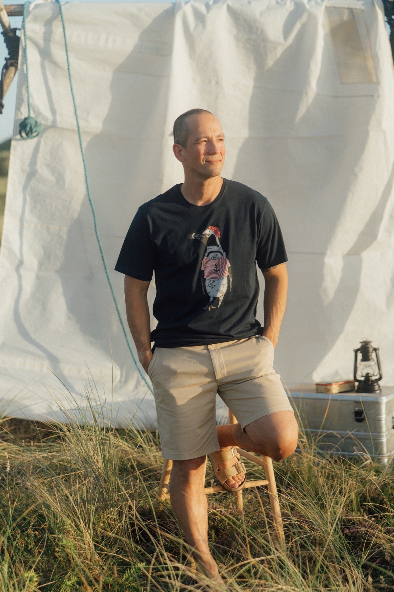 LAKOR African Penguin T-shirt T-Shirt Blueberry