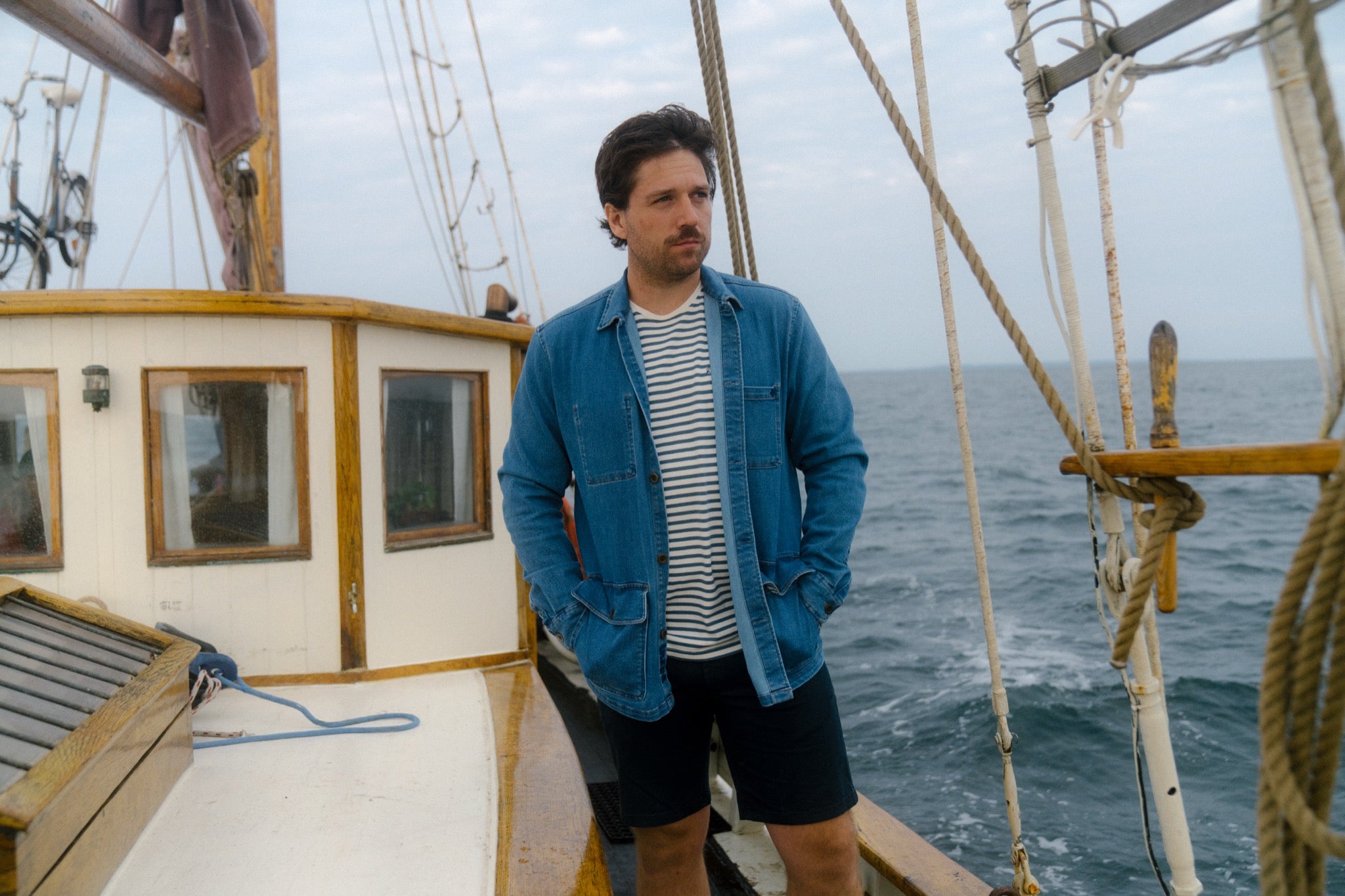 LAKOR Ahoy! Mini Flyfish T-Shirt Bering Sea/Star White