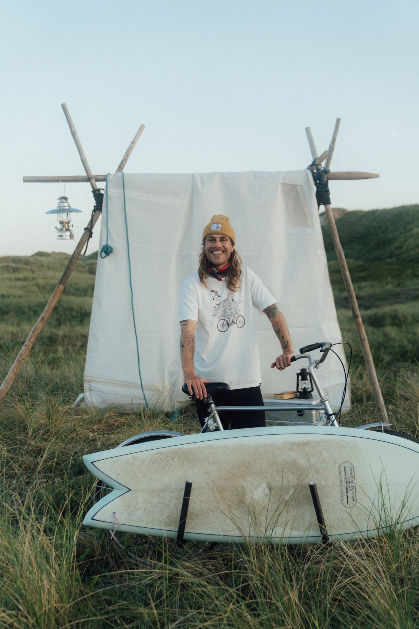 LAKOR Beard on a Bike T-shirt T-Shirt Star White