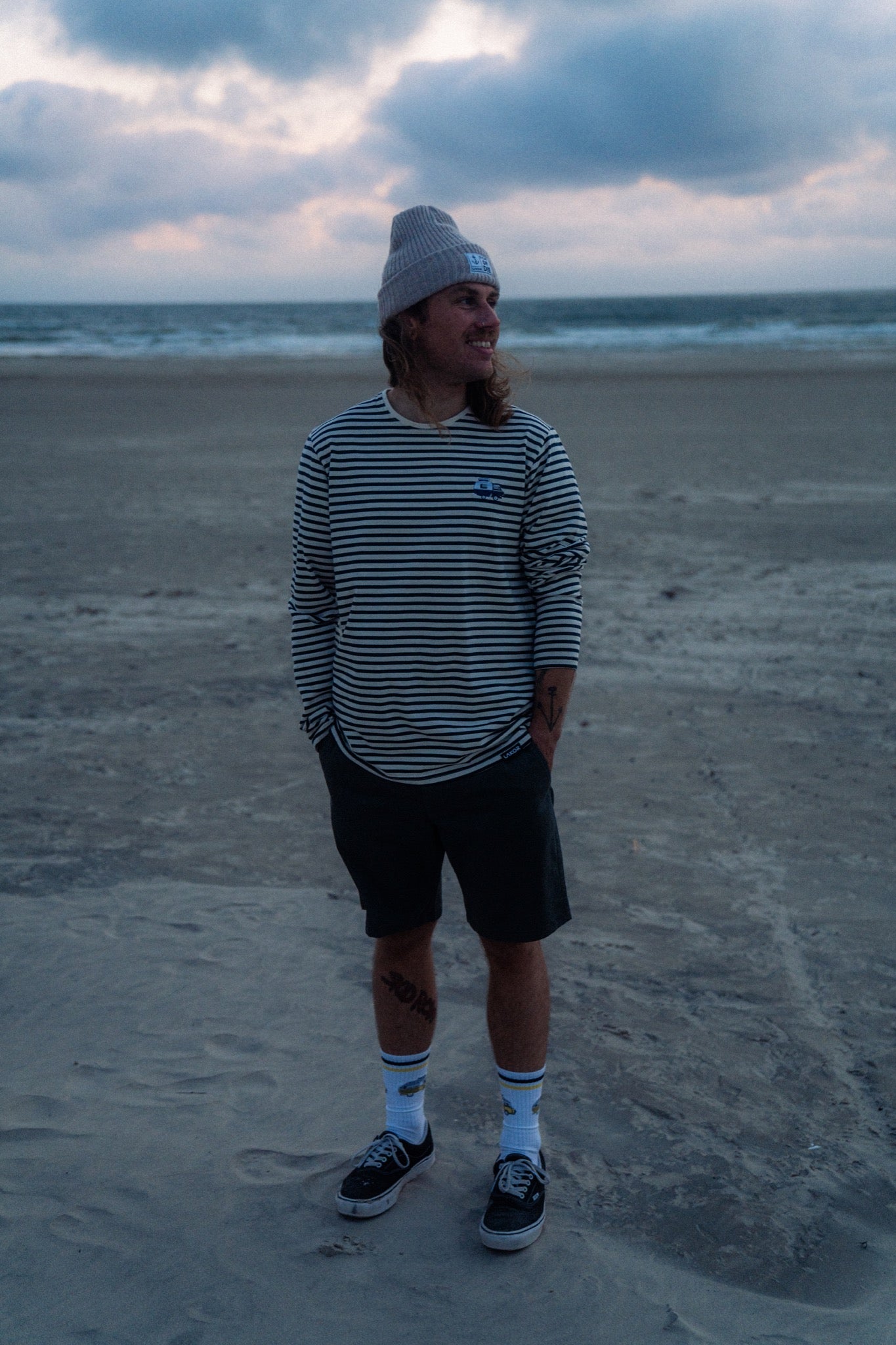 LAKOR Fish or Die Beanie Headwear Sand