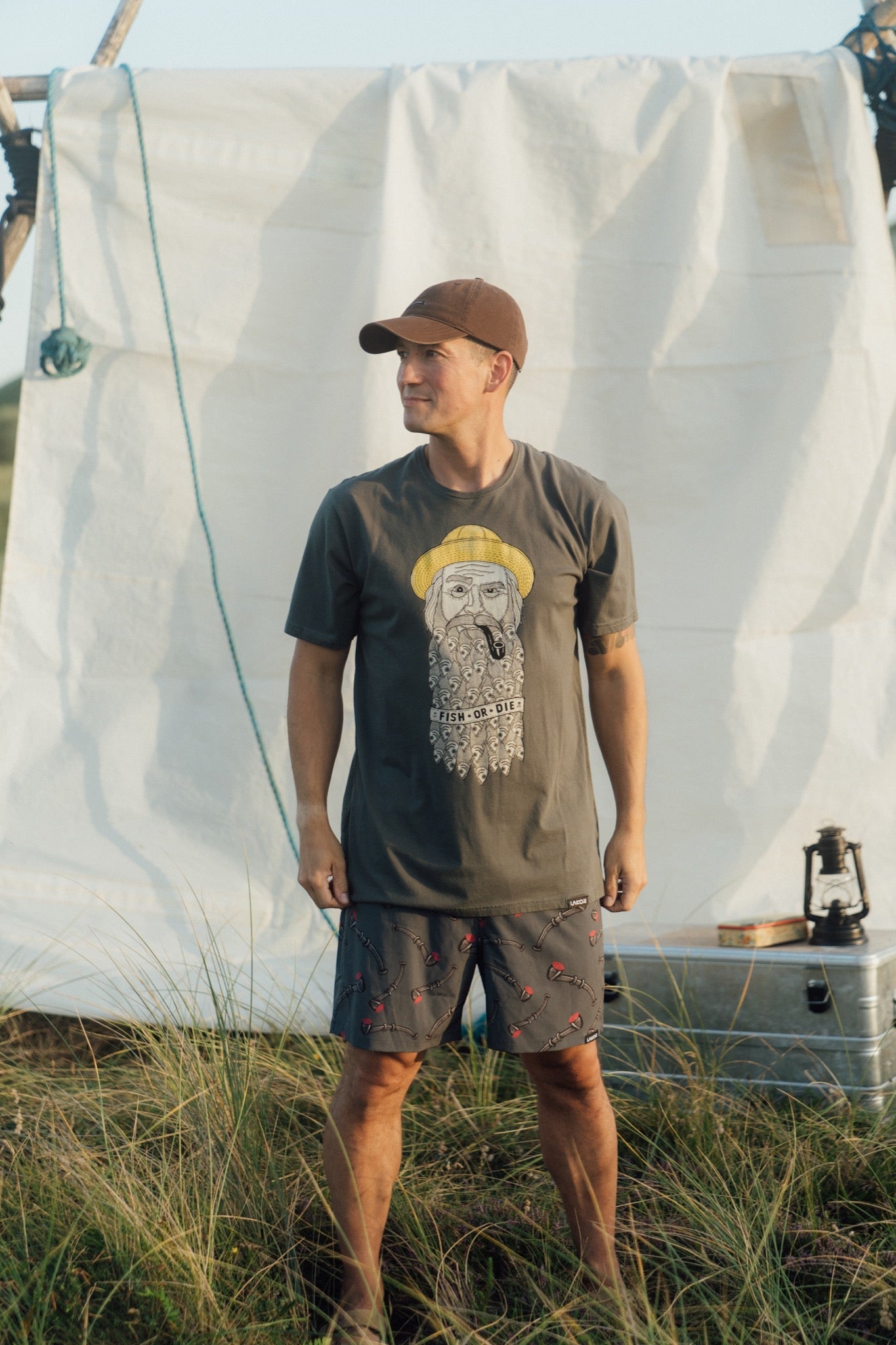 Fishy Beard T-shirt - Urban Chic