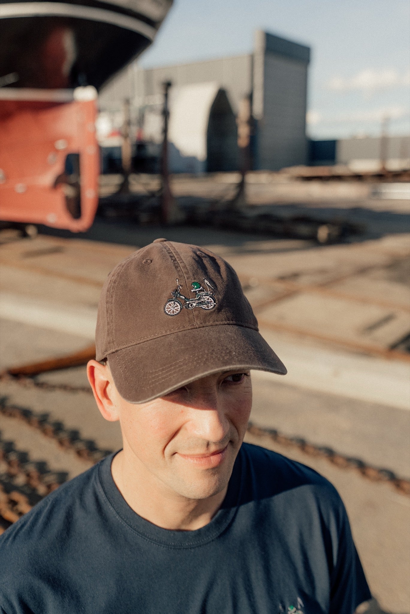 Forest Maxi Cap - Brown