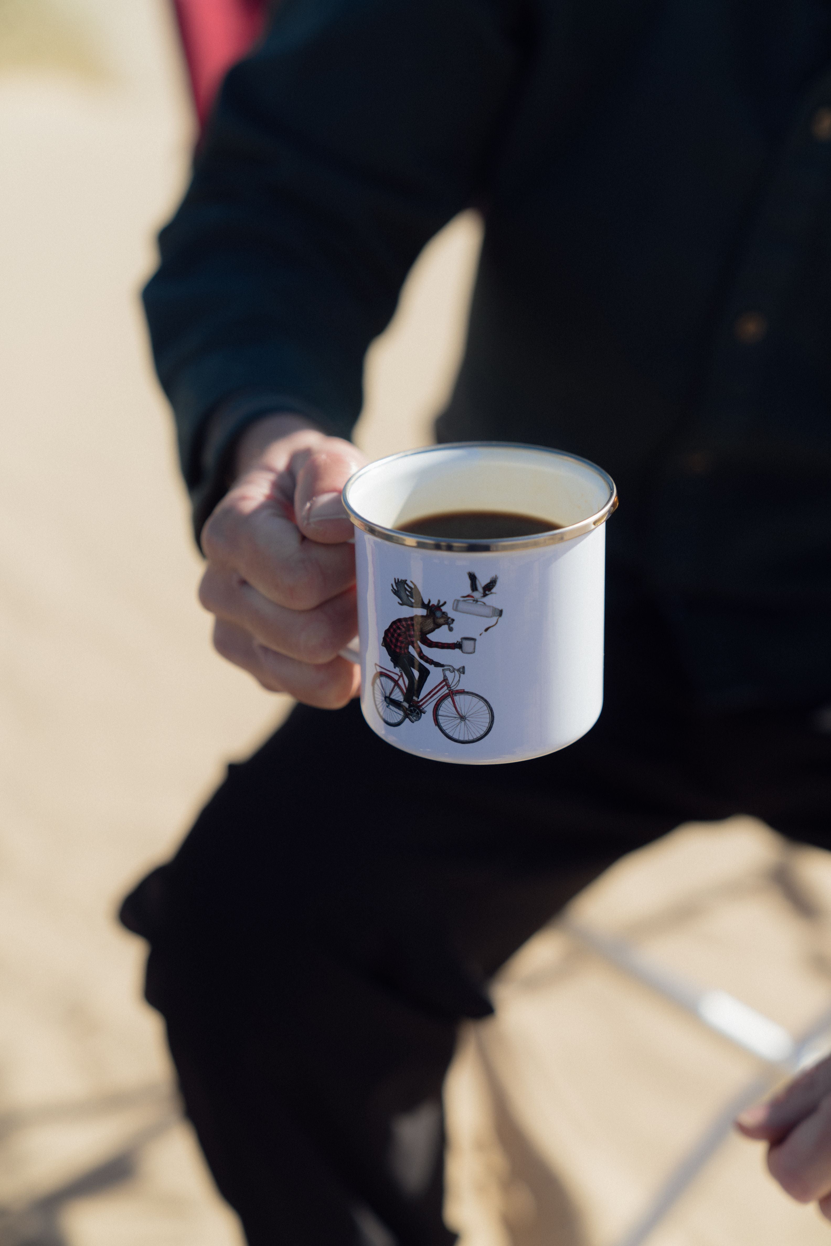 Off To Work Emaille Tasse