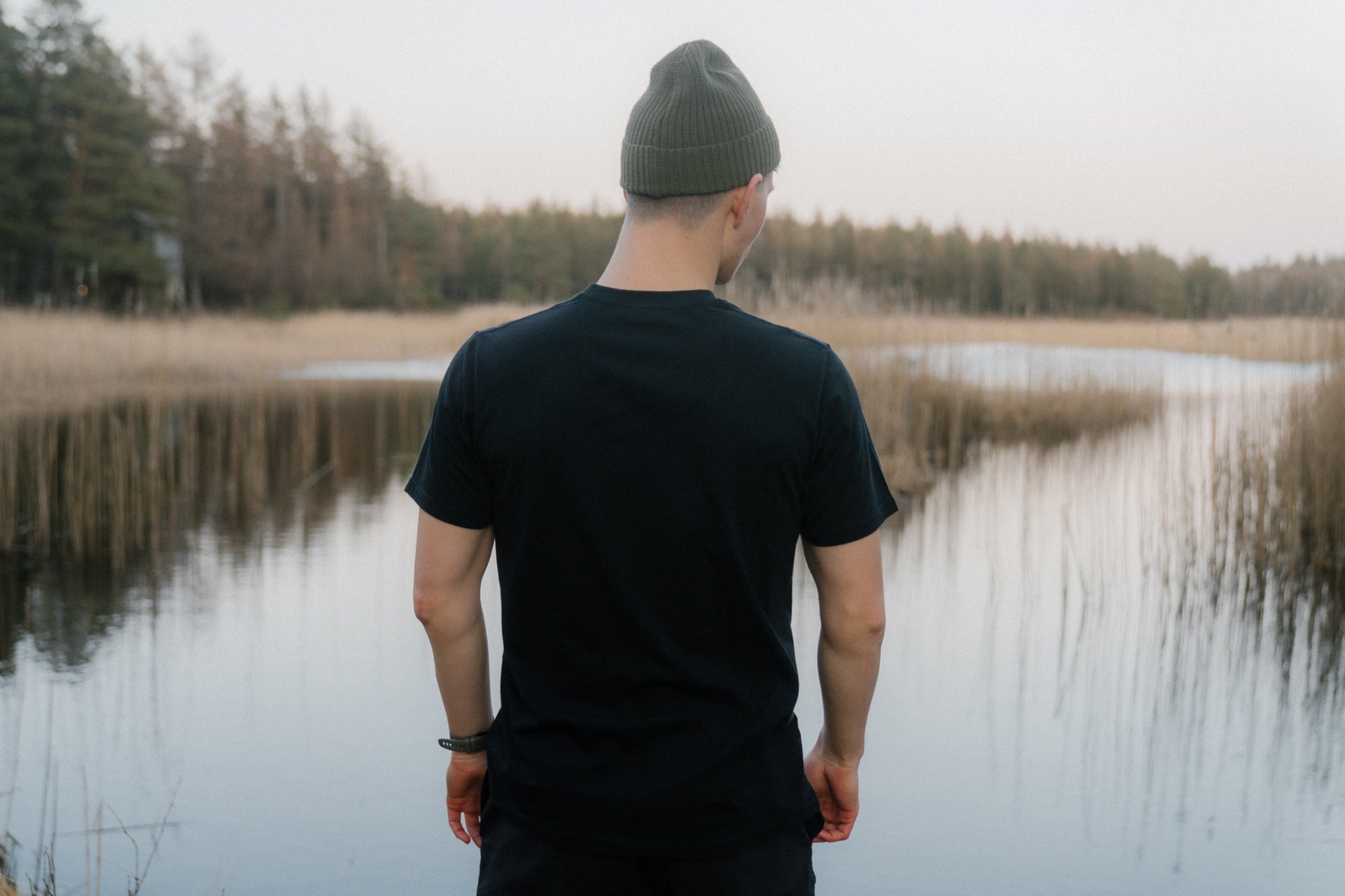 LAKOR Mini Lazy Lumber T-shirt T-Shirt Moonless Night