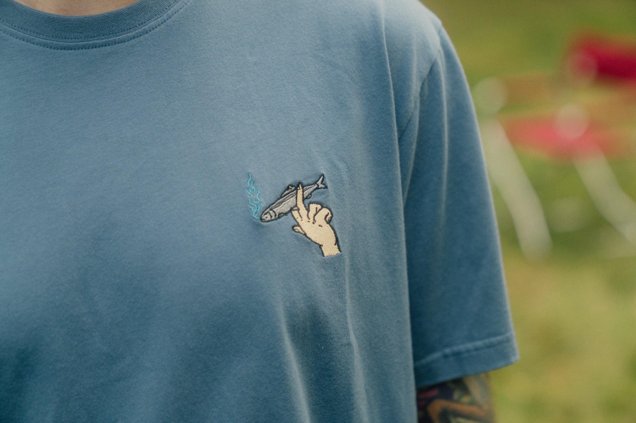 LAKOR Mini Smoking Fish Hand T-shirt T-Shirt Bering Sea