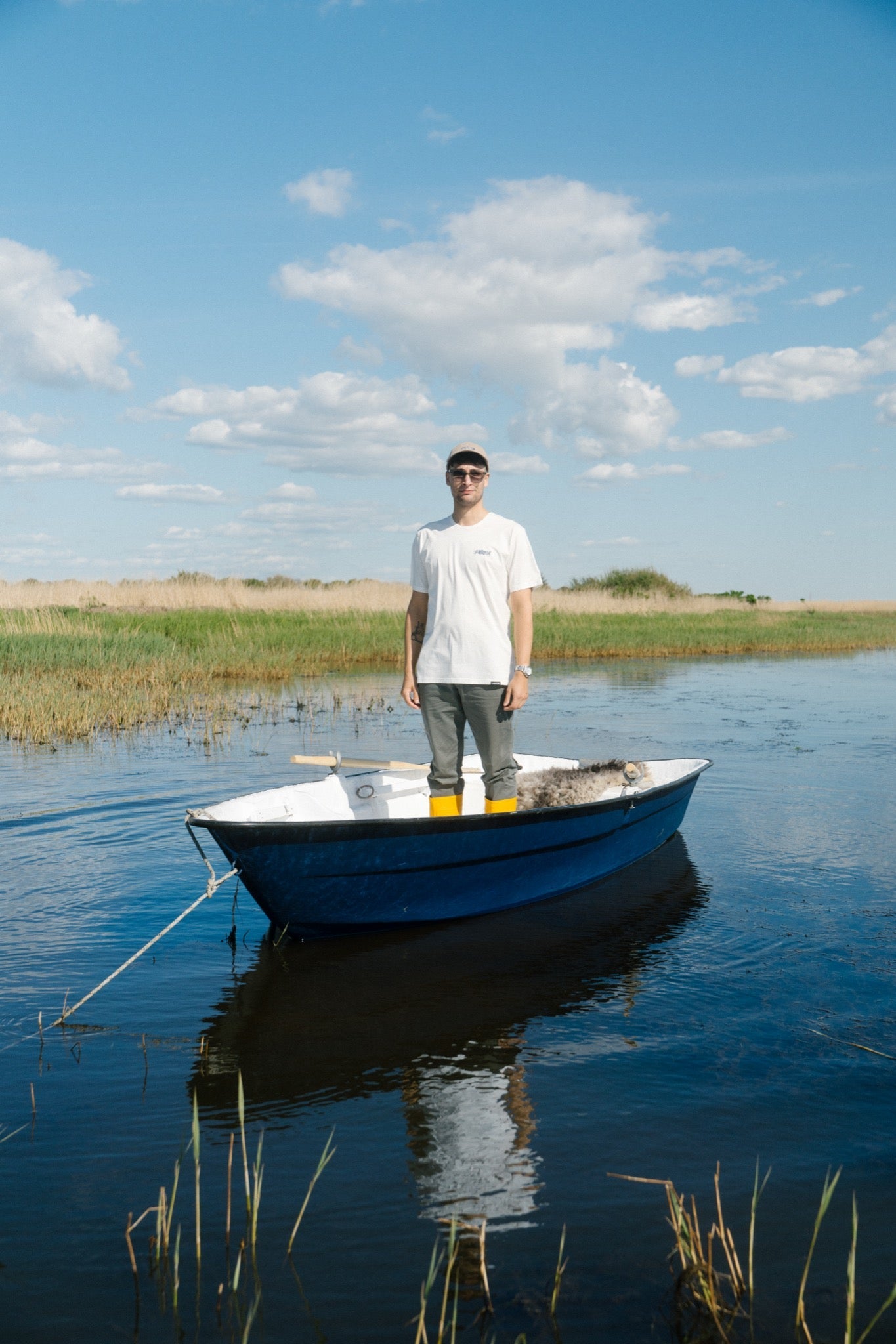 LAKOR Mini Smoking Salmon T-shirt T-Shirt Star White