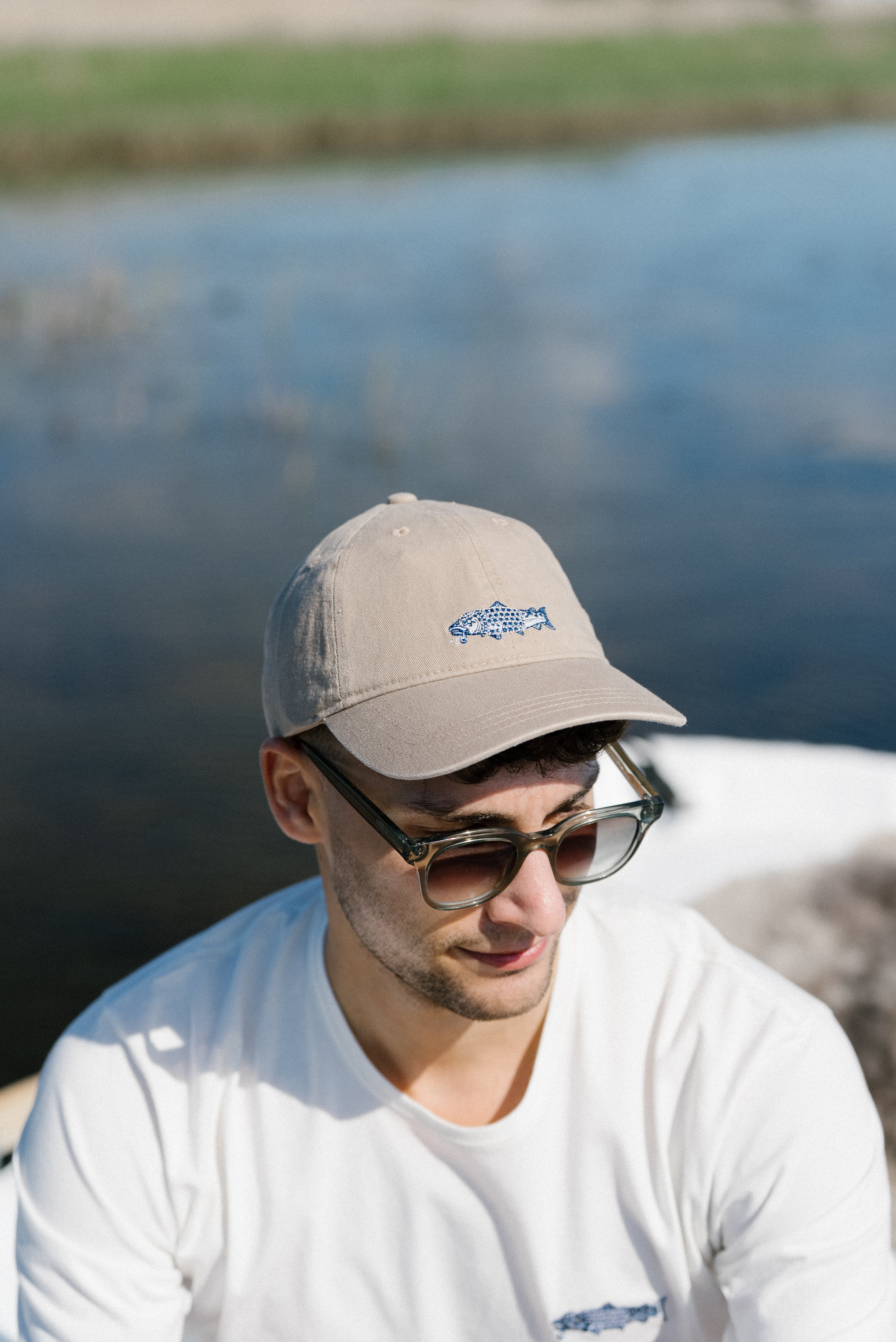 LAKOR Mini Smoking Salmon T-shirt T-Shirt Star White