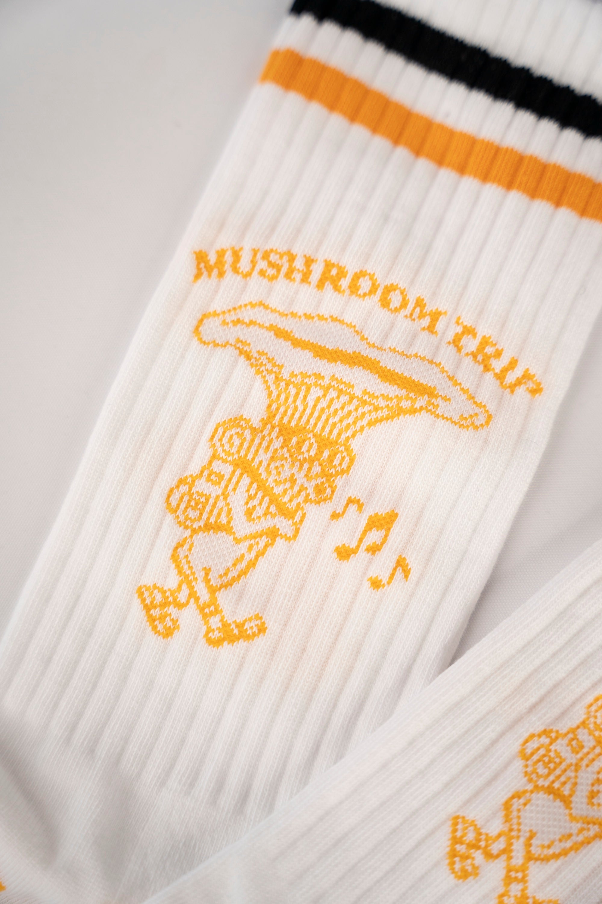 LAKOR Mushroom Trip Socks Tennis Socks White