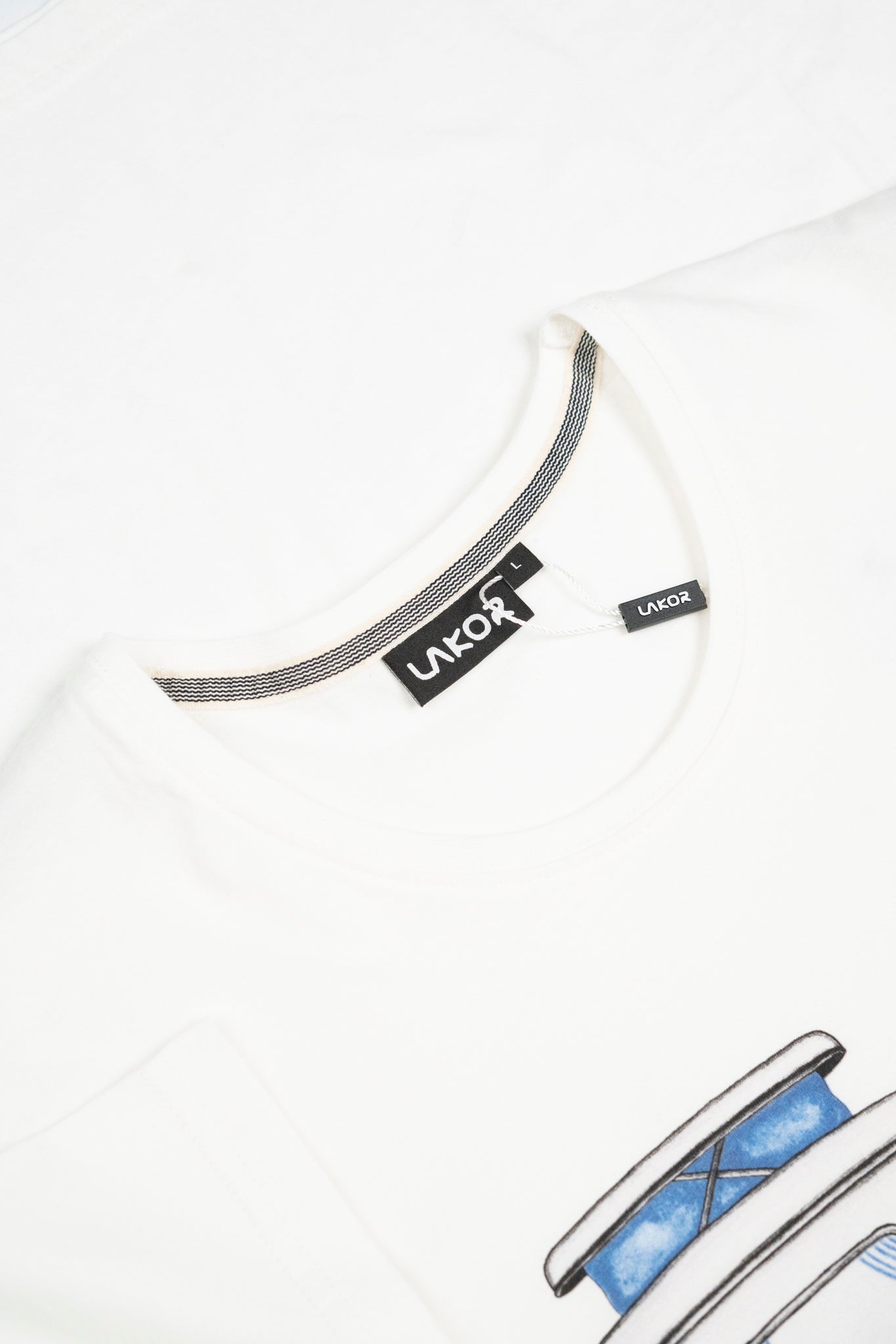 LAKOR Ocean Camper T-shirt T-Shirt Star White