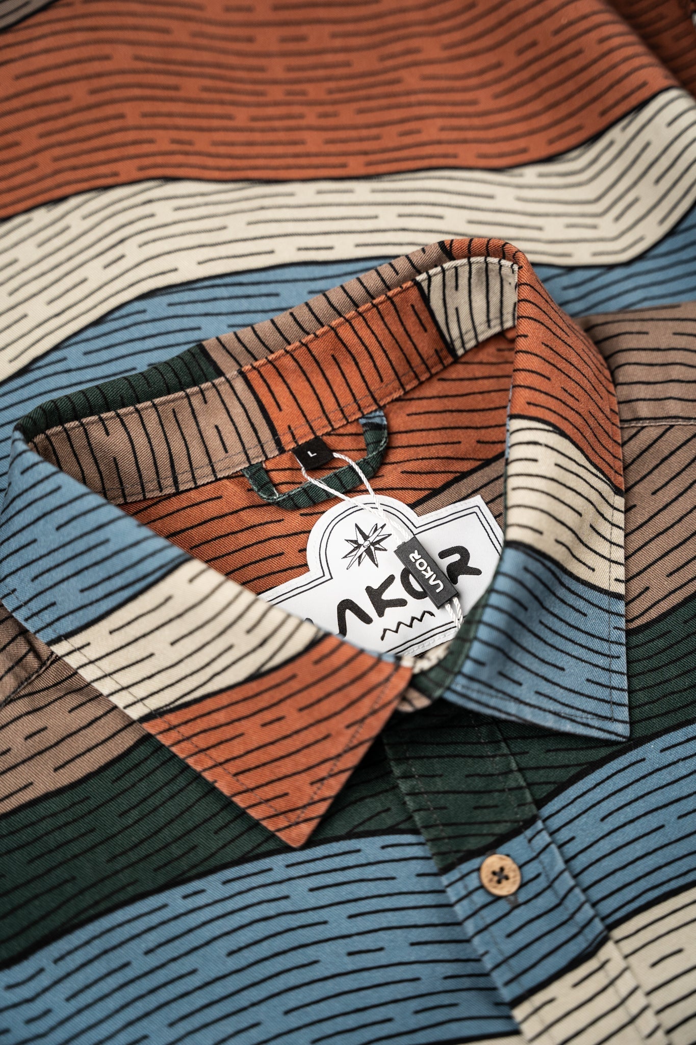 LAKOR Out There AOP Shirt Shirt Multicolor