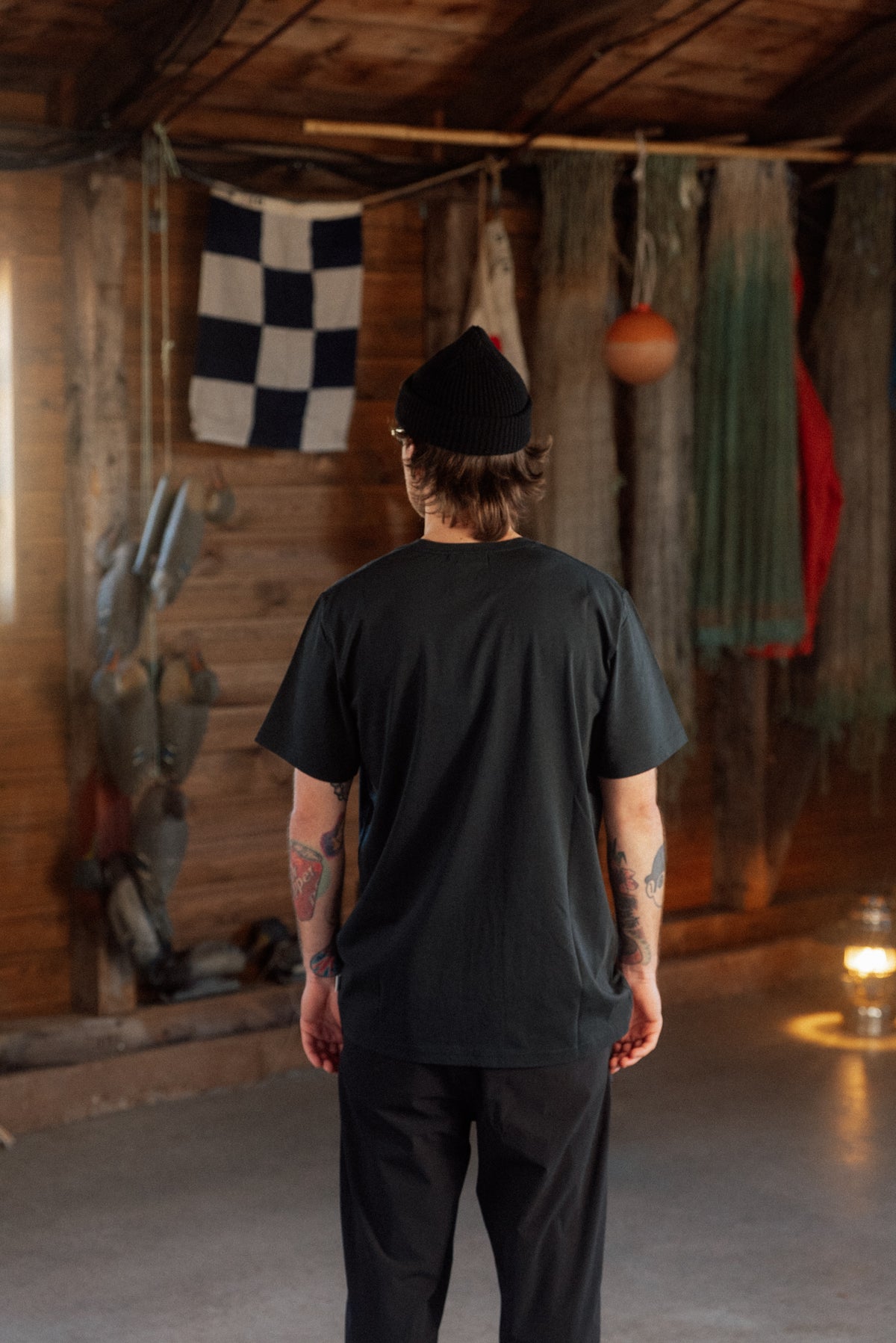 LAKOR Pushing the Log T-shirt T-Shirt Moonless Night