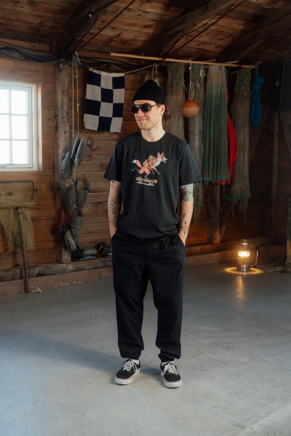 LAKOR Pushing the Log T-shirt T-Shirt Moonless Night