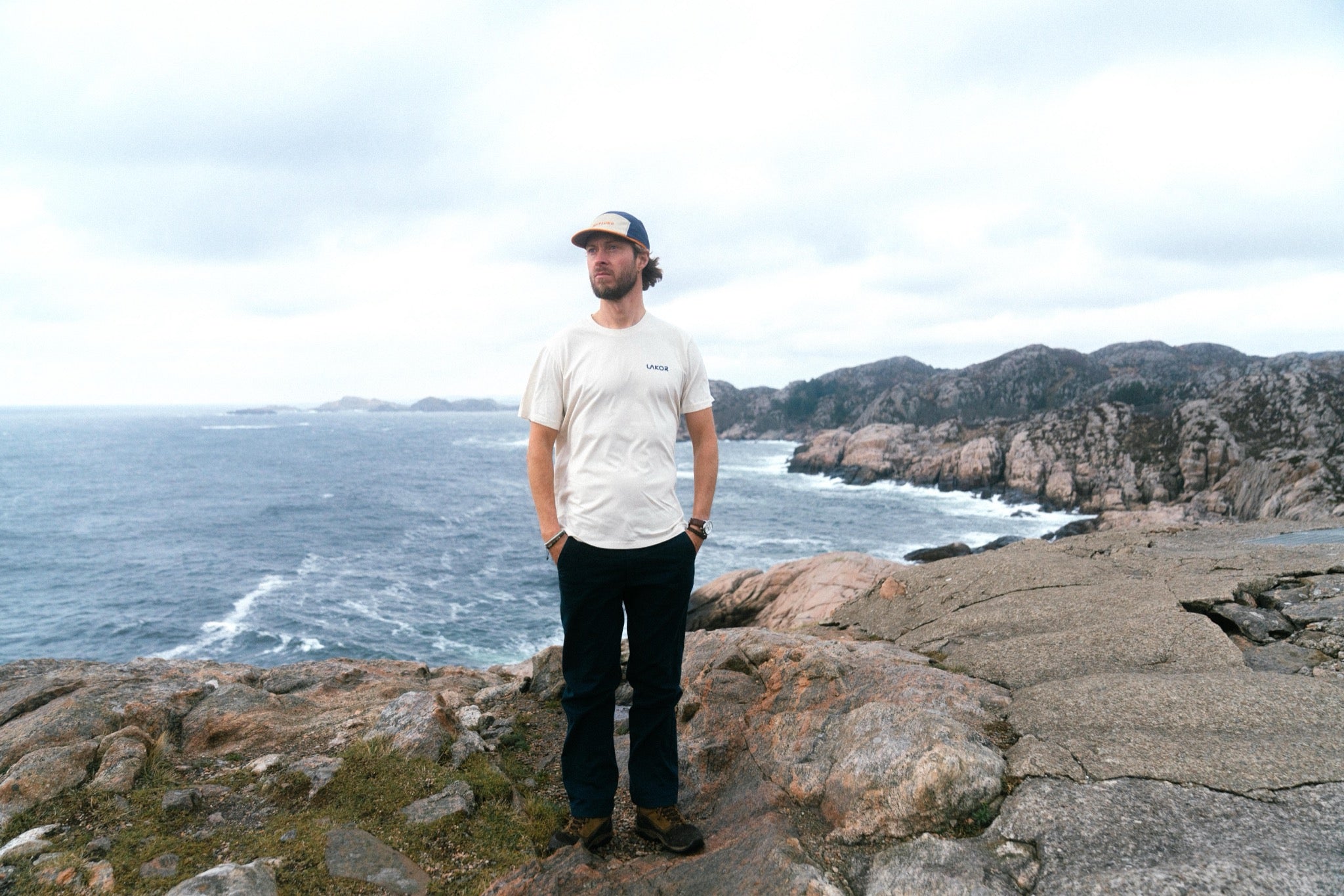 LAKOR Salmon Surfer T-shirt T-Shirt Rainy Day