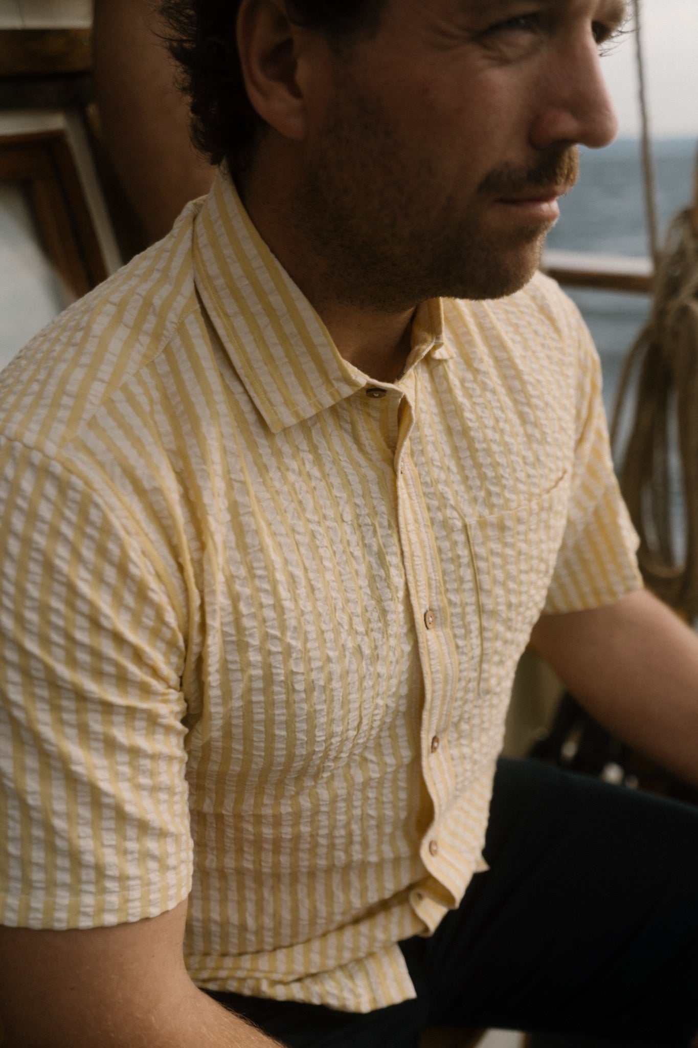 LAKOR Seer Sucker Short Sleeve Shirt Short Sleeve Shirt Cream Gold