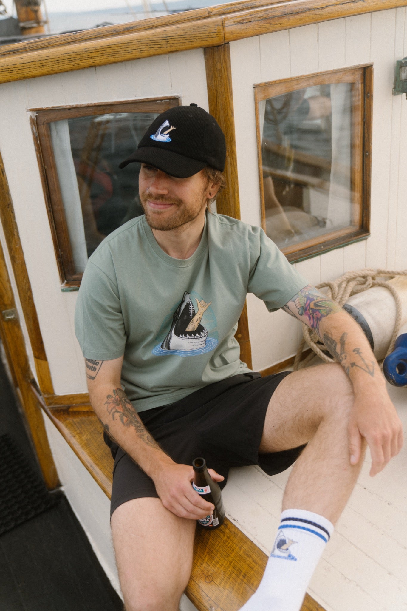 LAKOR Shark Shaka Courd Cap Headwear Black