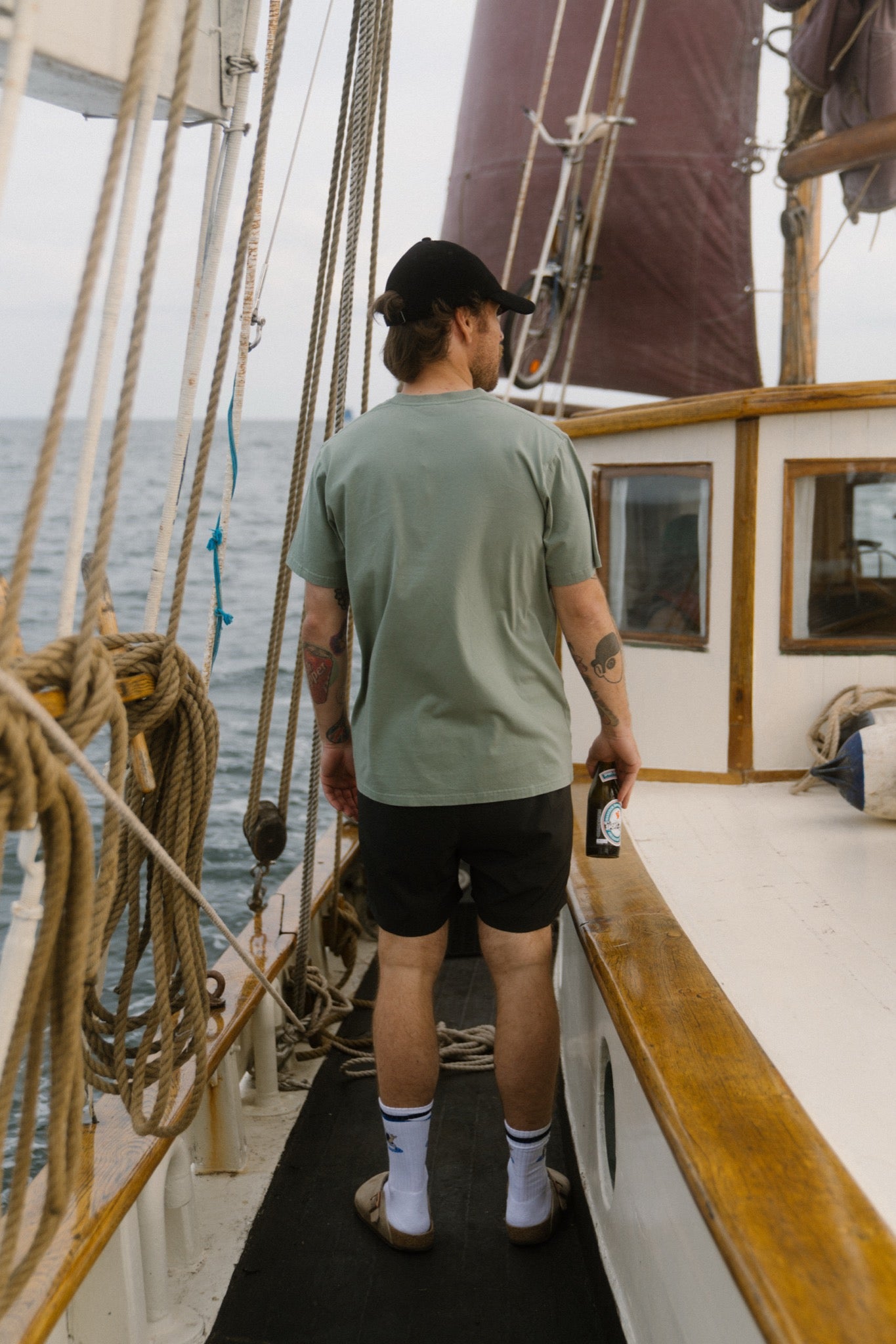 LAKOR Shark Shaka T-shirt T-Shirt Sea Spray