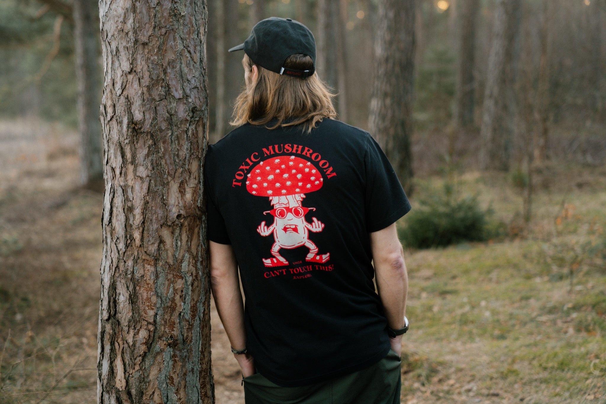 LAKOR Toxic Mushroom T-shirt T-Shirt Moonless Night