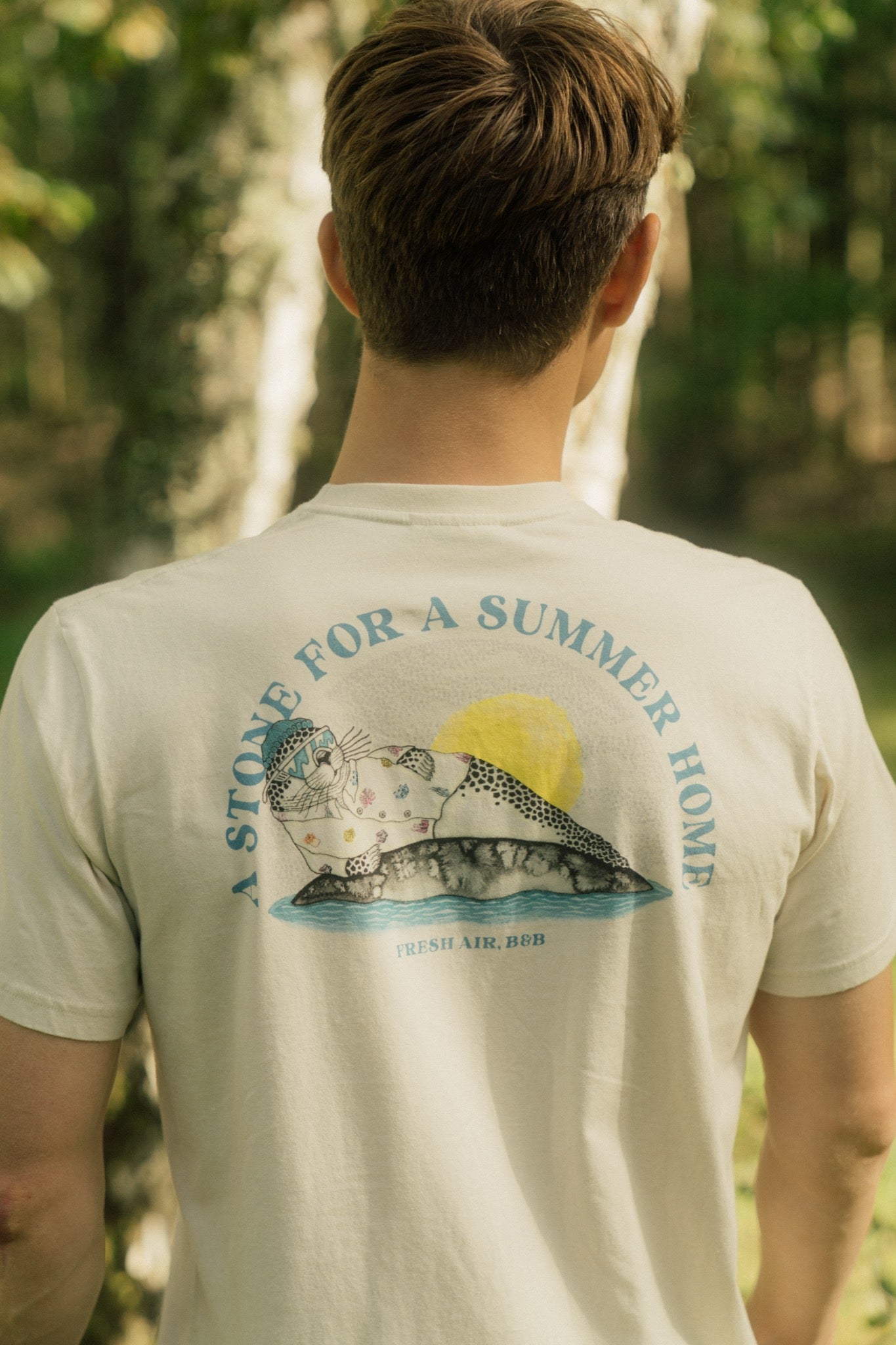 LAKOR VACATION Stone Back T-shirt T-Shirt Rainy Day