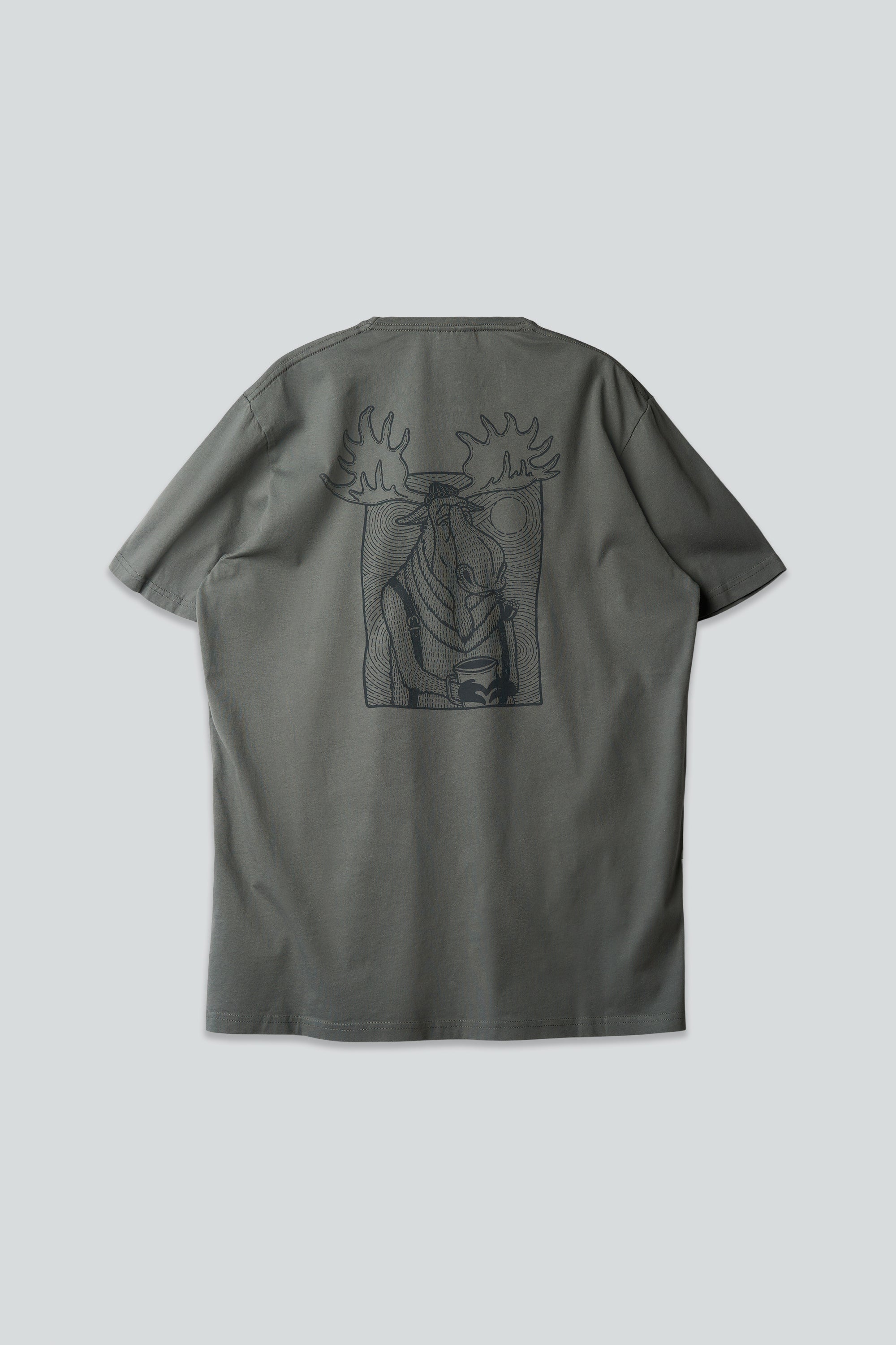 Wandering Moose T-shirt - Urban Chic